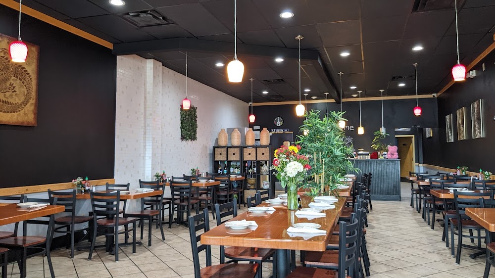 Tiger Lily 2 - Asian fusion restaurant in Indiana State - Weeblyte