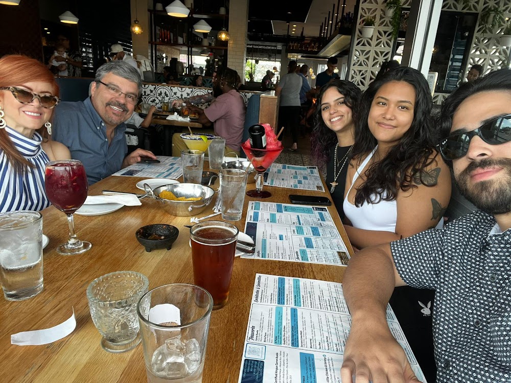 Agave Azul Winter Park - Mexican restaurant in Orange County - Website