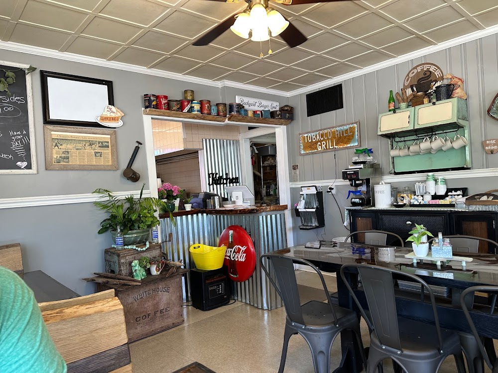 Tobacco Hill Grill - Family restaurant in Charlotte County